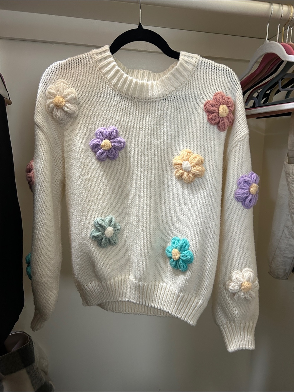 Cream Floral Appliqué Knit Sweater